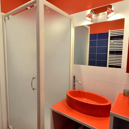 Apartmán Bellissimo Mini Deluxe Di Design E A Tema Inghiterra - Potente Wi-fi Ottimo Il Collegamento Con Aeroporto Di Malpensa E Rho Fiera, Vicino A 3 Linee Metropolitane Milán